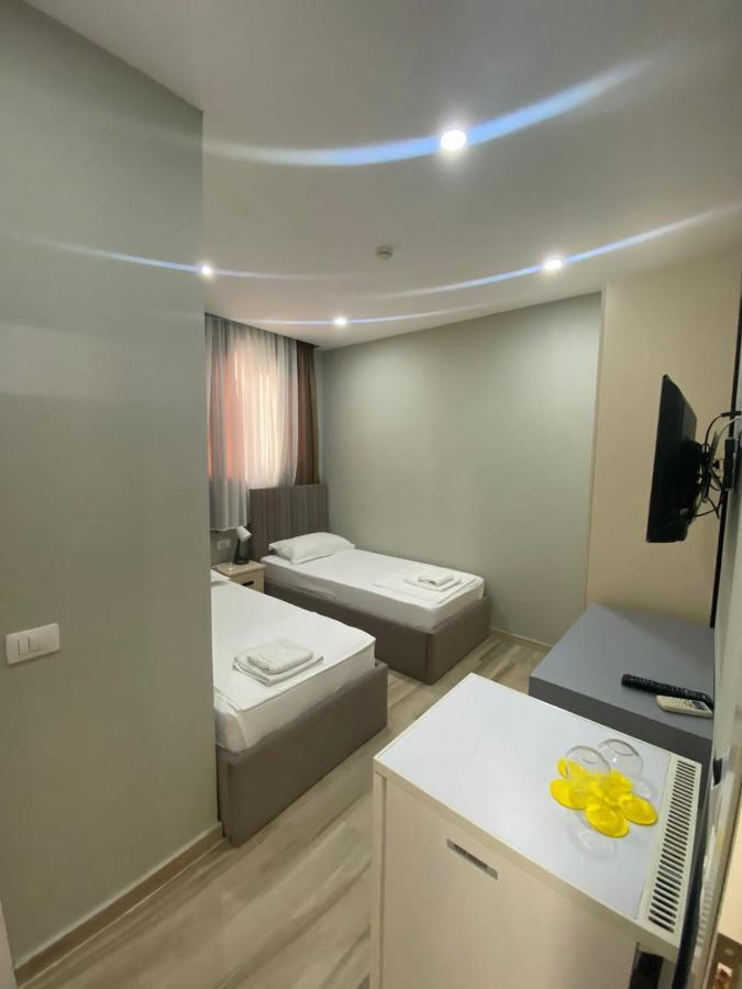 Julius Hotel โกเลม ภายนอก รูปภาพ